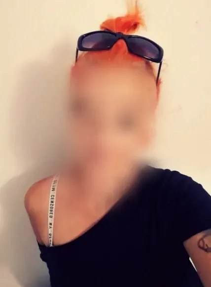 Amanda, 35