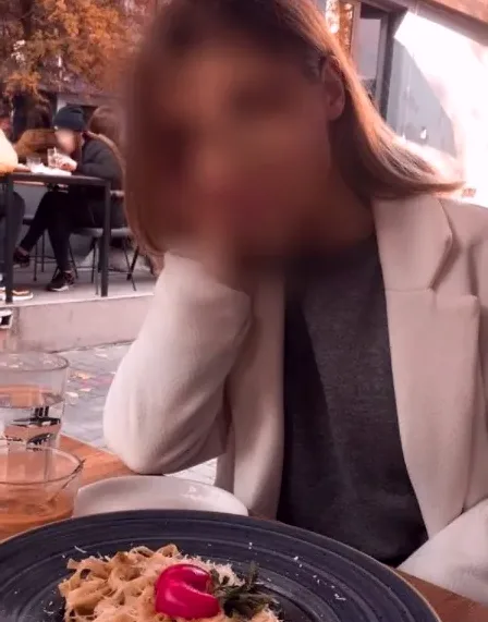 Ivana, 37