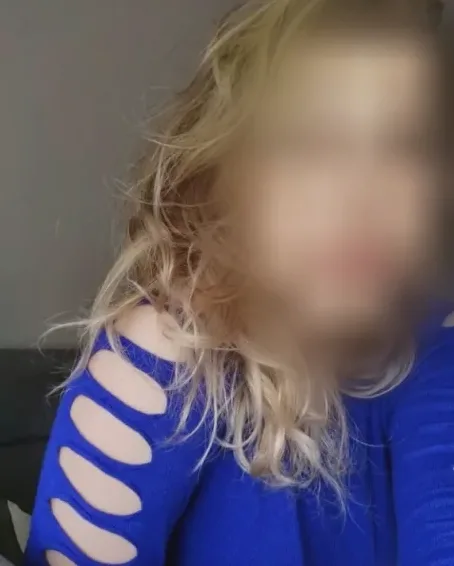 Tina, 36