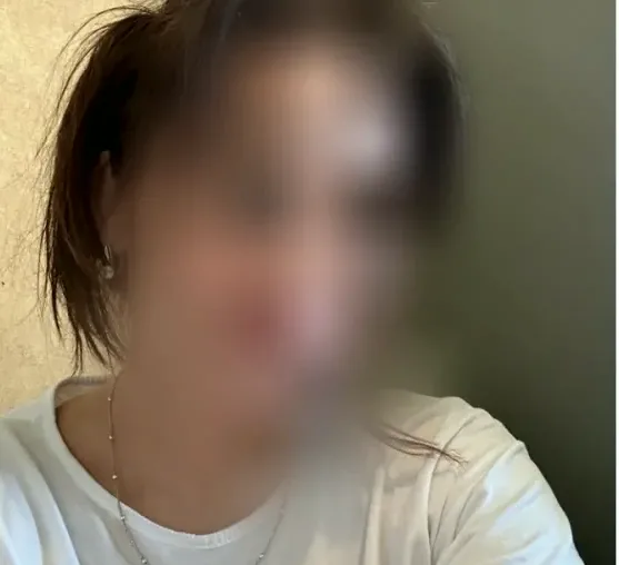 Yasmin, 35